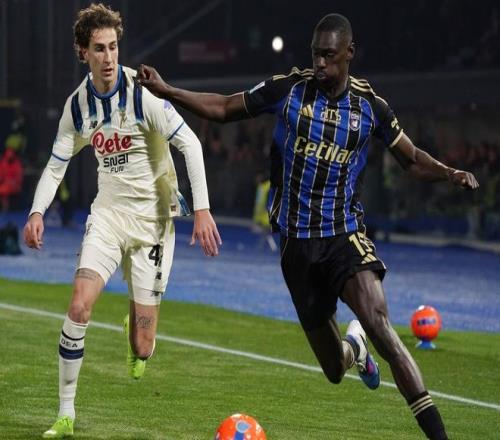 巴曼双雄竞,布朗,法兰克福求,球盟会首页,球盟会官方网站,球盟会平台,球盟会